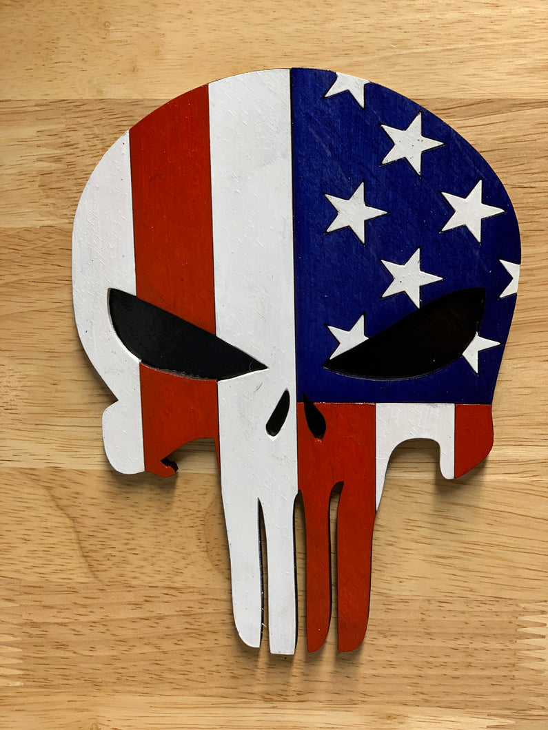 American flag / Skull (magnetic back)